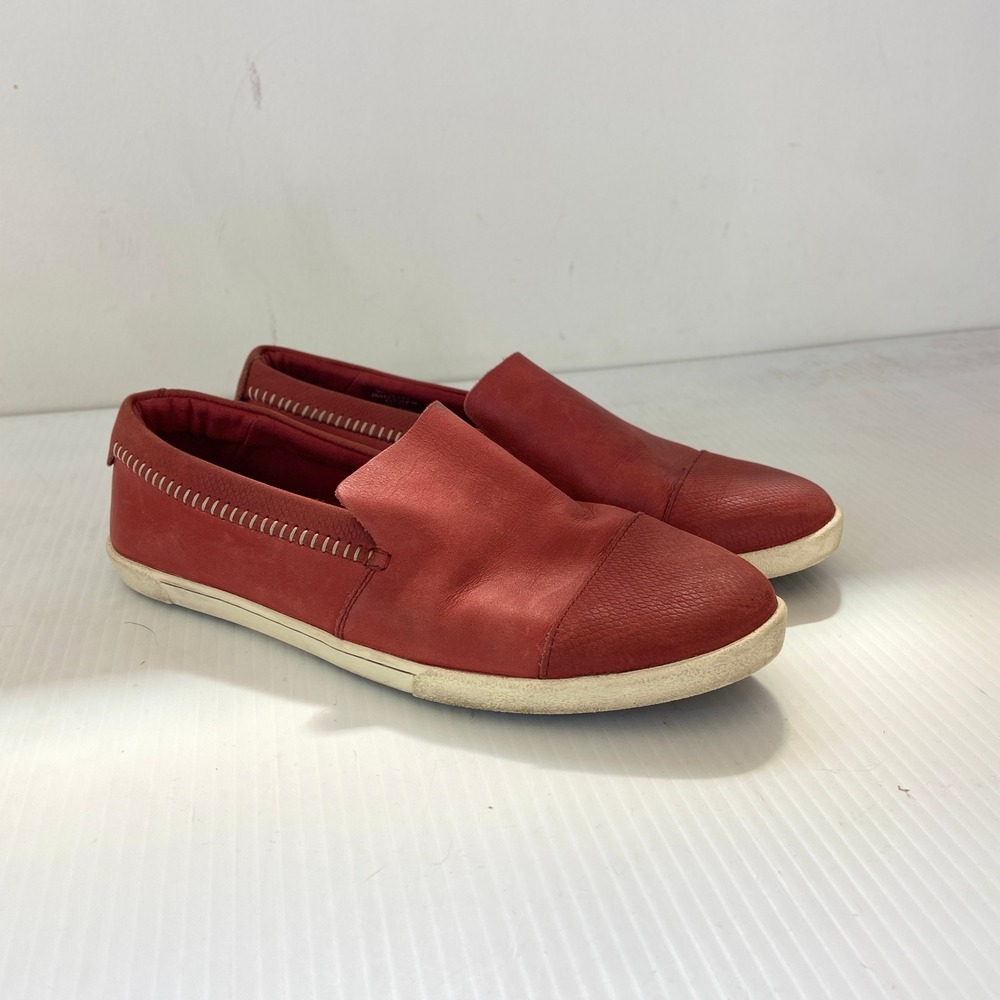 OluKai Alohi Red Leather Slip On Casual Sneaker Loafer Shoes Womens 8
